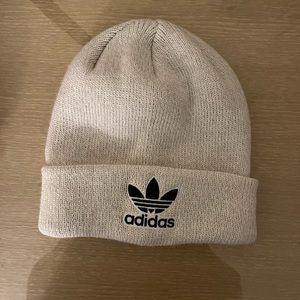 Adidas beanie